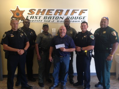 Sun Coast Resources donates to the East Baton Rouge Sheriff's Office.
