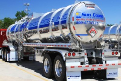Sun Coast Resources fueling truck.